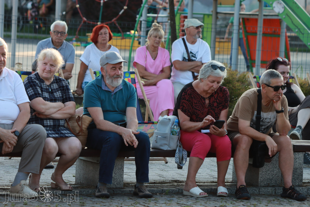 Fotorelacja: Koncertu z Zadęciem w Zawierciu Kromołowie