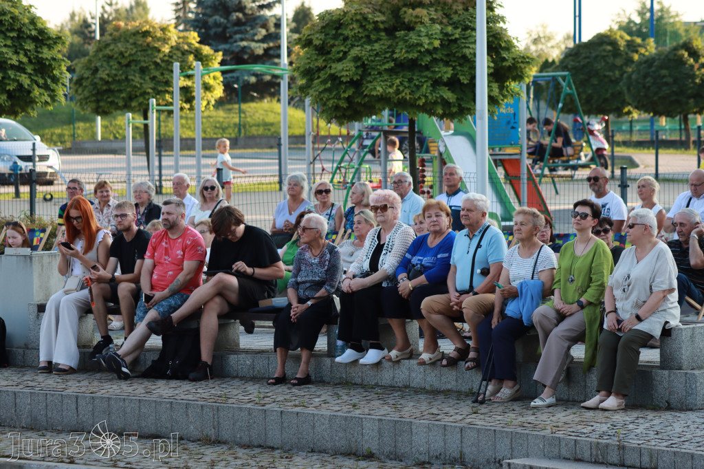 Fotorelacja: Koncertu z Zadęciem w Zawierciu Kromołowie
