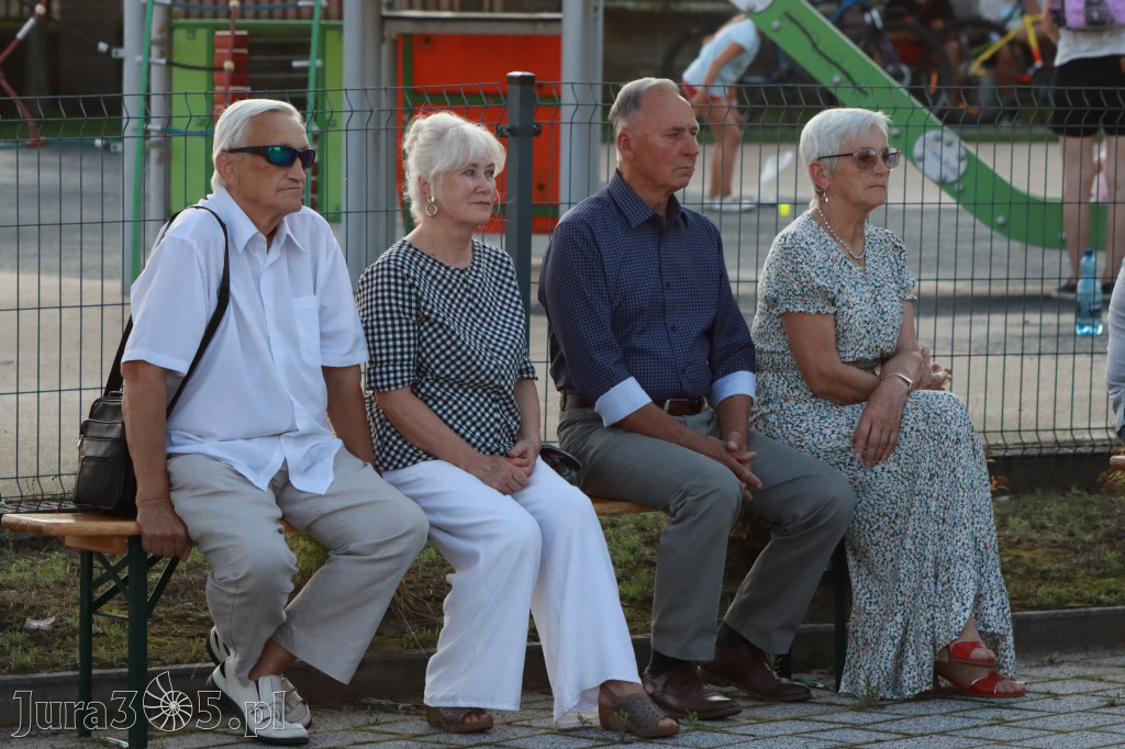 Fotorelacja: Koncertu z Zadęciem w Zawierciu Kromołowie