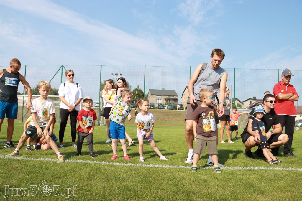 Fotorelacja I: Bieg z małego kopytka i Bieg z młodego galopu - Festiwal z Kopyta w Gniazdowie
