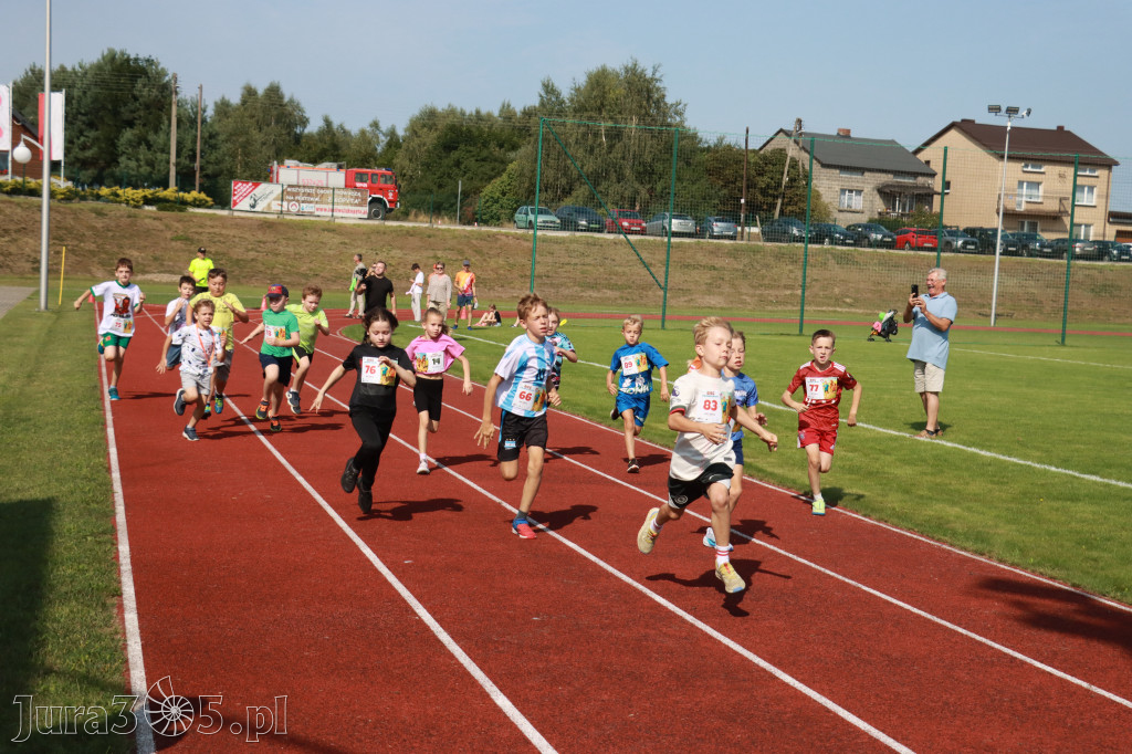 Fotorelacja I: Bieg z małego kopytka i Bieg z młodego galopu - Festiwal z Kopyta w Gniazdowie