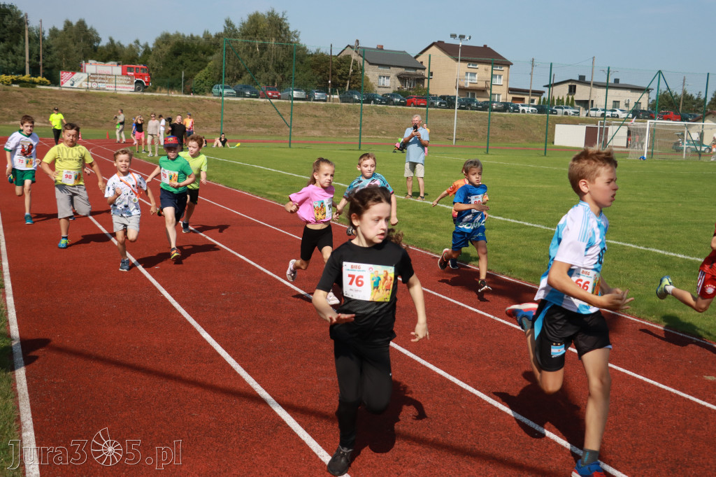 Fotorelacja I: Bieg z małego kopytka i Bieg z młodego galopu - Festiwal z Kopyta w Gniazdowie