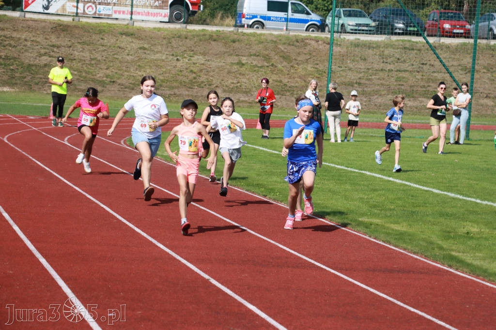 Fotorelacja I: Bieg z małego kopytka i Bieg z młodego galopu - Festiwal z Kopyta w Gniazdowie