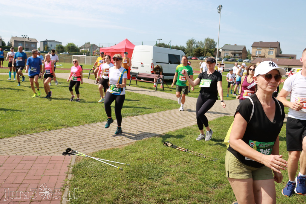 Fotorelacja II: Bieg z Kopyta - rozgrzewka. Festiwal z Kopyta w Gniazdowie