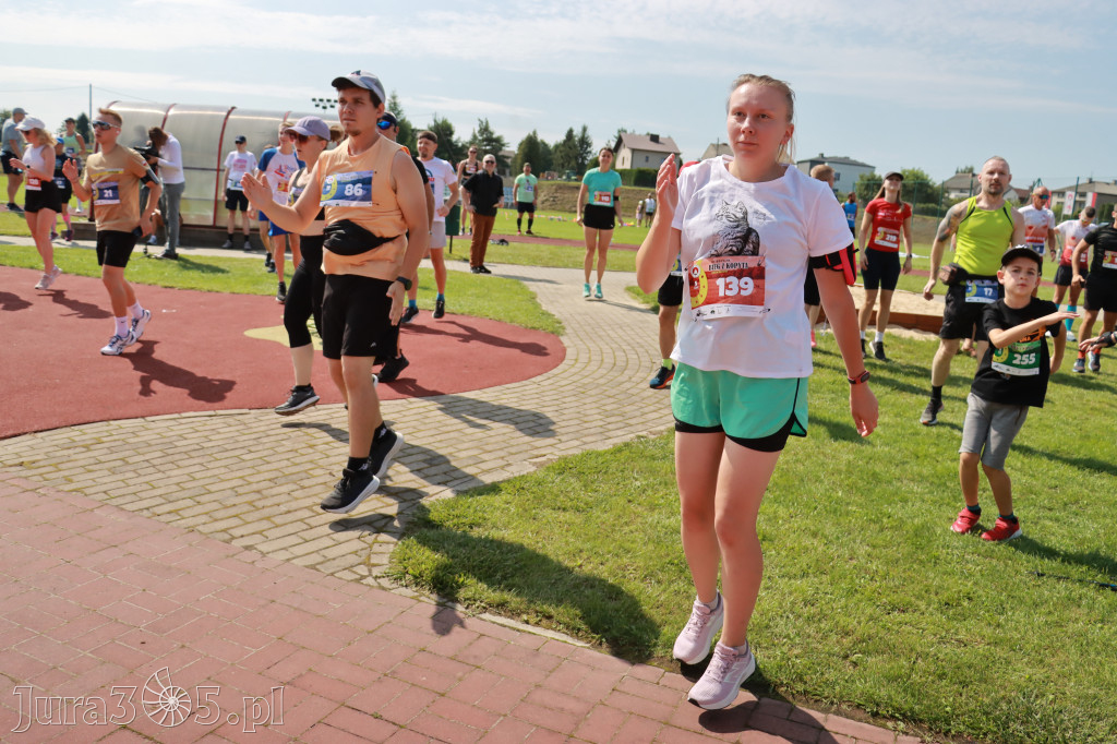 Fotorelacja II: Bieg z Kopyta - rozgrzewka. Festiwal z Kopyta w Gniazdowie