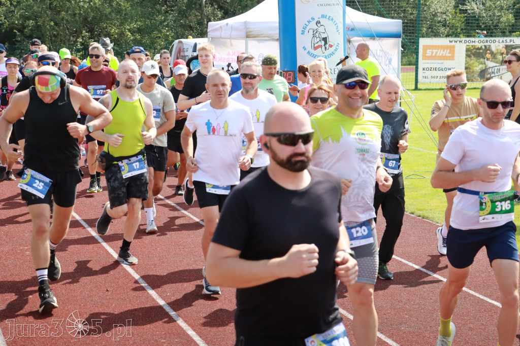 Fotorelacja II: Bieg z Kopyta - rozgrzewka. Festiwal z Kopyta w Gniazdowie