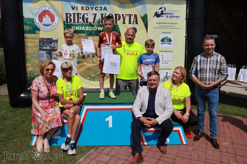 Fotorelacja IV: Dekoracje - Bieg z małego kopytka, młodego galopu, Bieg z Kopyta - Festiwal z Kopyta 2025