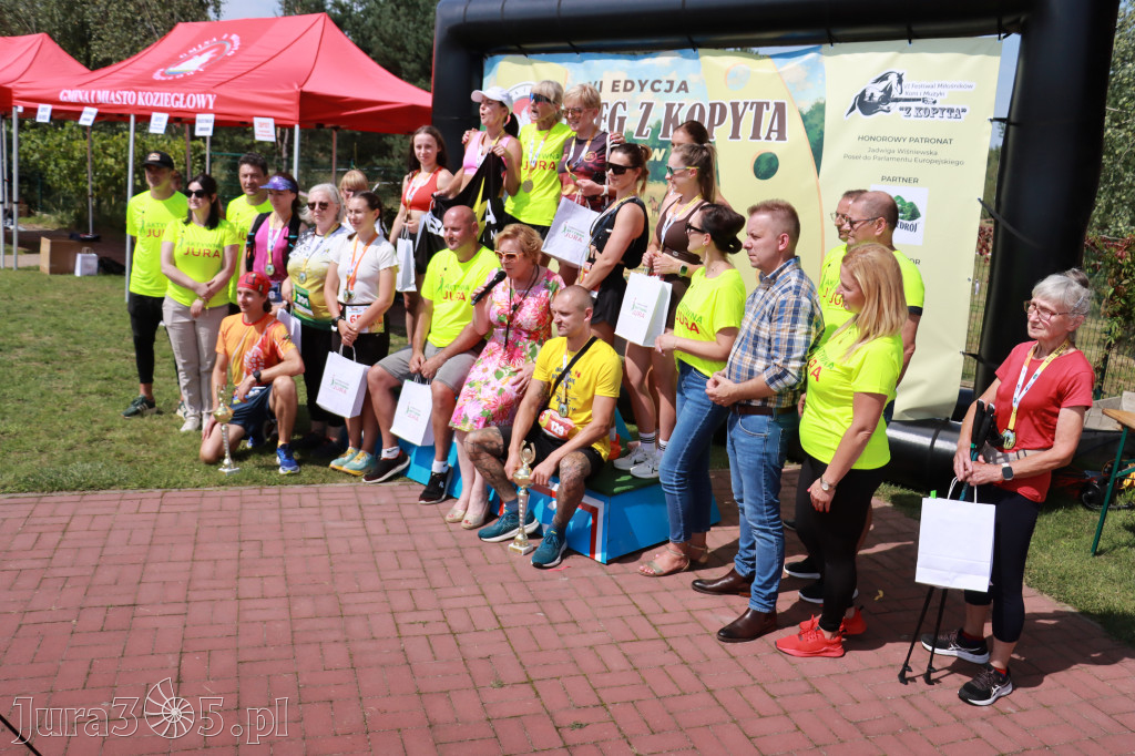 Fotorelacja IV: Dekoracje - Bieg z małego kopytka, młodego galopu, Bieg z Kopyta - Festiwal z Kopyta 2025