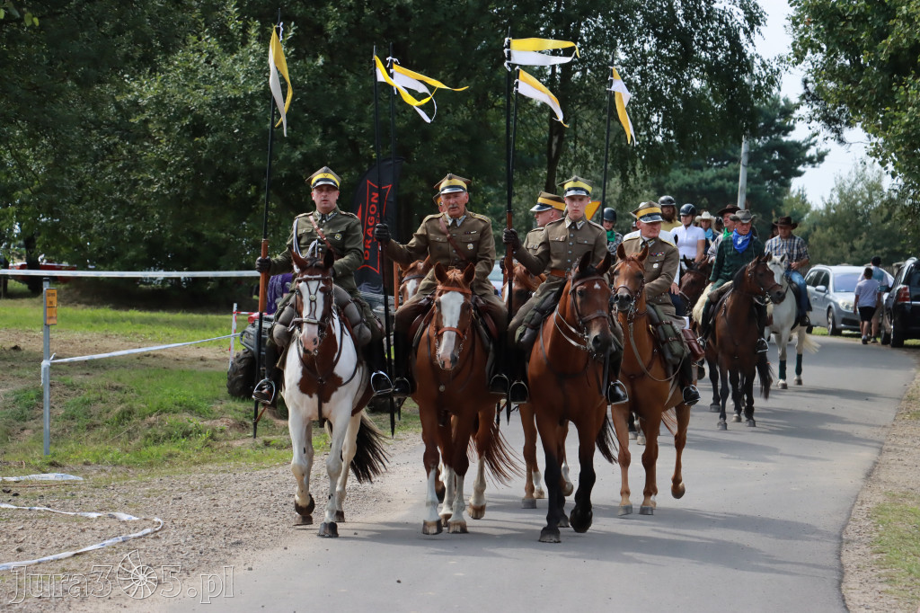 Fotorelacja VI: Parada Konna i MOTO LEGENDY - Festiwal z Kopyta w Gniazdowie