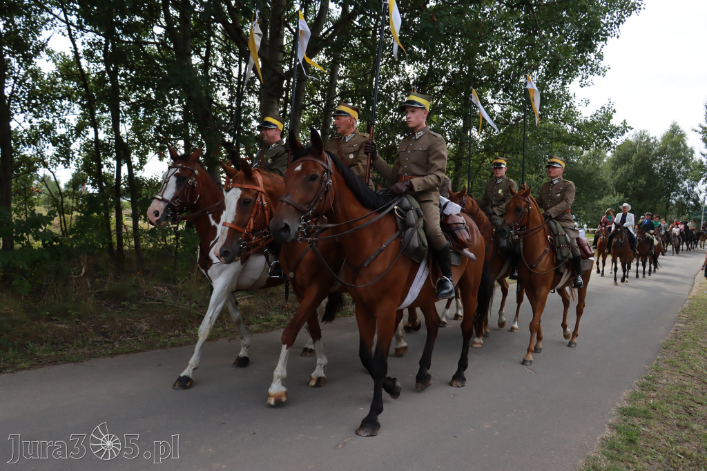 Fotorelacja VI: Parada Konna i MOTO LEGENDY - Festiwal z Kopyta w Gniazdowie
