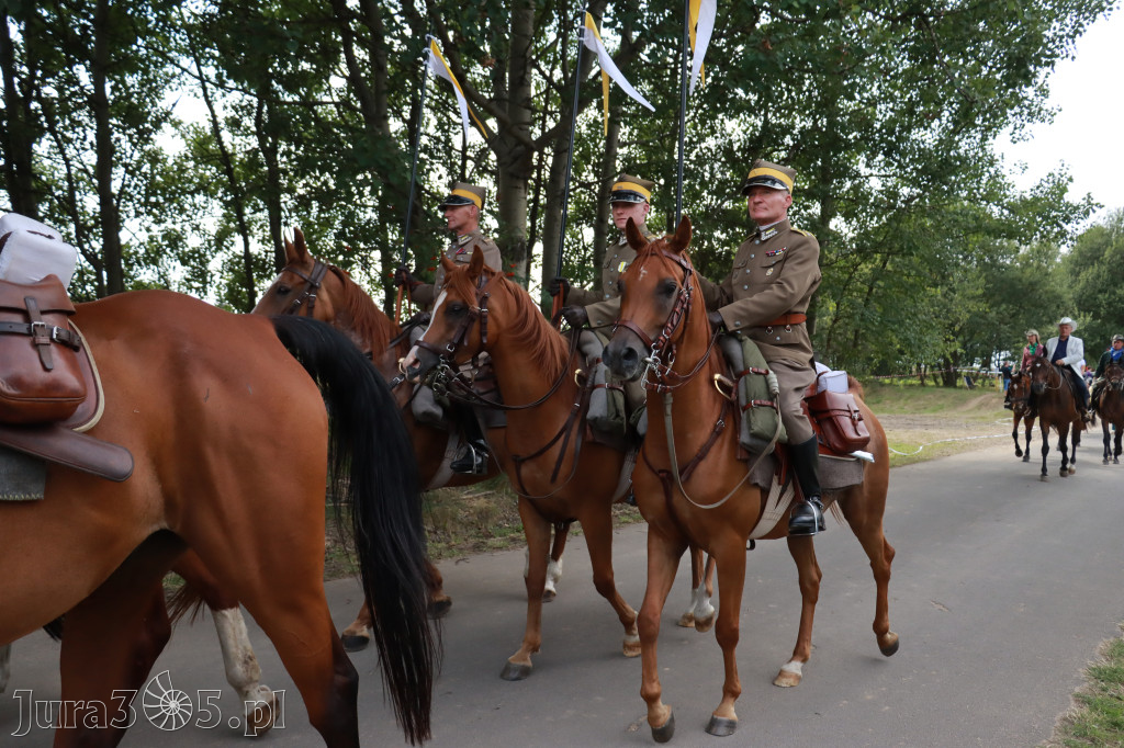 Fotorelacja VI: Parada Konna i MOTO LEGENDY - Festiwal z Kopyta w Gniazdowie