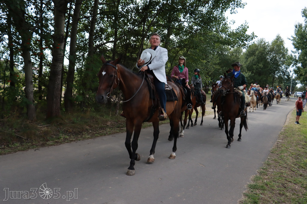 Fotorelacja VI: Parada Konna i MOTO LEGENDY - Festiwal z Kopyta w Gniazdowie