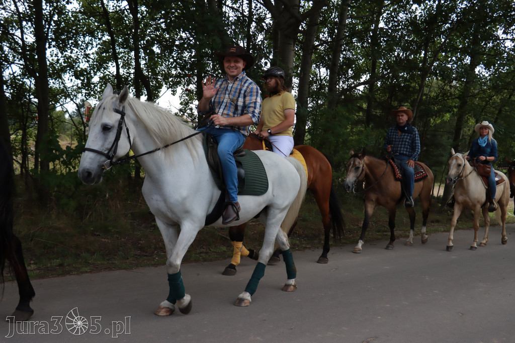 Fotorelacja VI: Parada Konna i MOTO LEGENDY - Festiwal z Kopyta w Gniazdowie