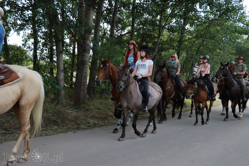 Fotorelacja VI: Parada Konna i MOTO LEGENDY - Festiwal z Kopyta w Gniazdowie
