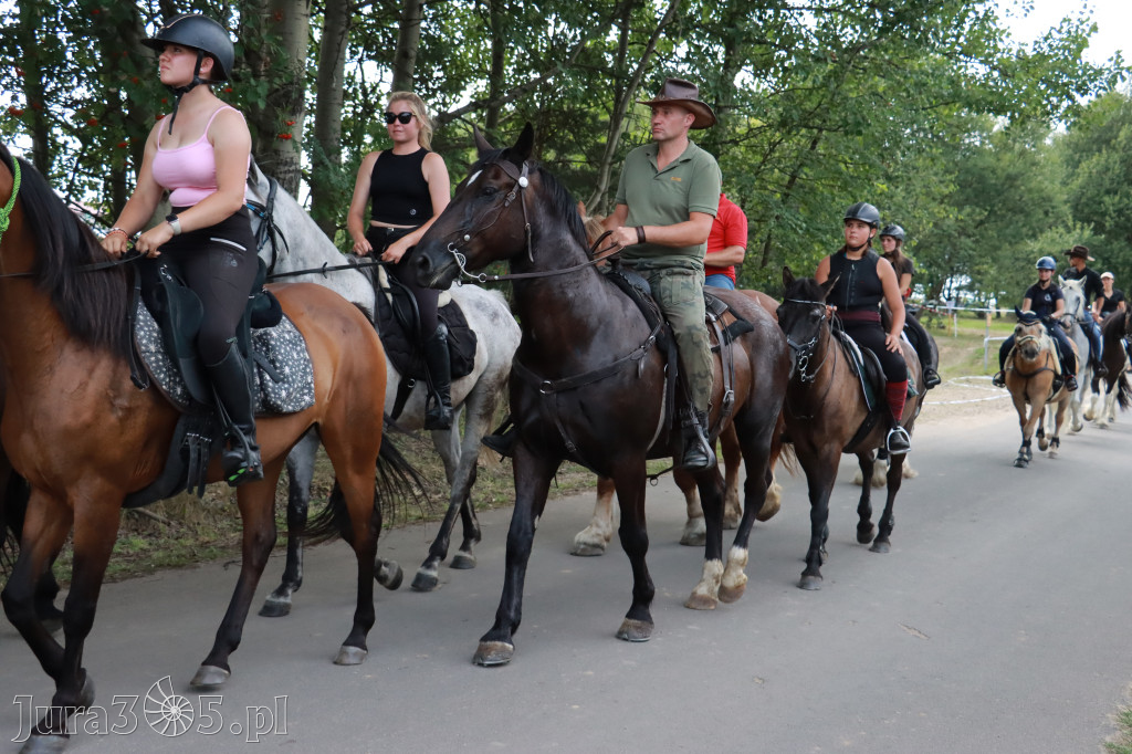 Fotorelacja VI: Parada Konna i MOTO LEGENDY - Festiwal z Kopyta w Gniazdowie