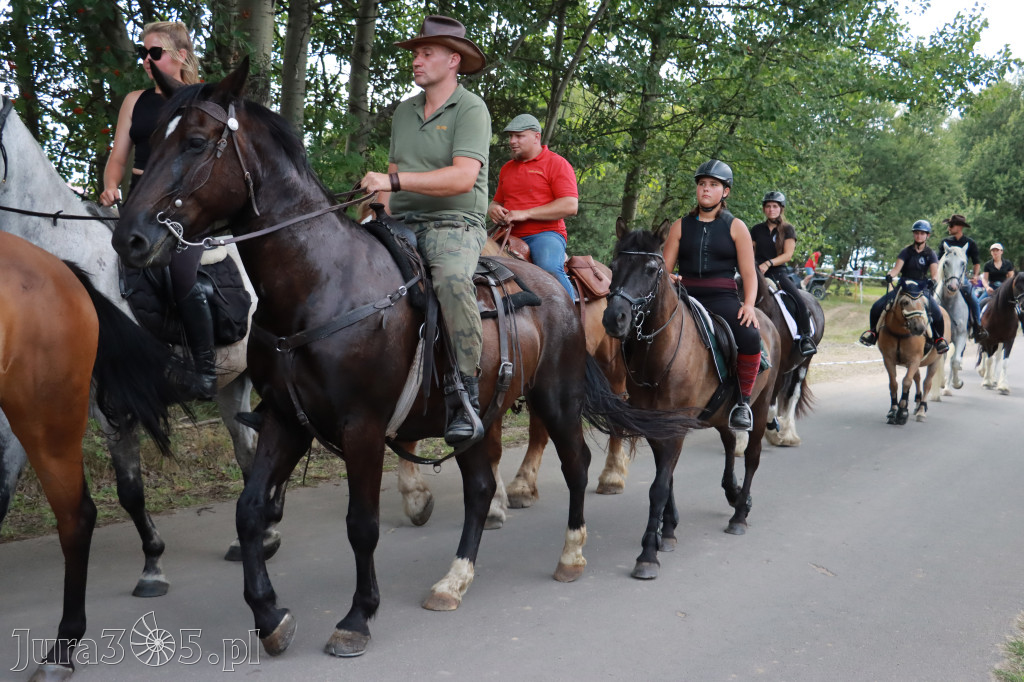 Fotorelacja VI: Parada Konna i MOTO LEGENDY - Festiwal z Kopyta w Gniazdowie
