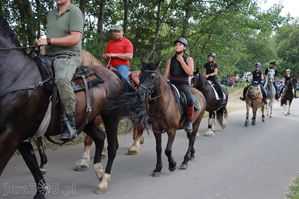 Fotorelacja VI: Parada Konna i MOTO LEGENDY - Festiwal z Kopyta w Gniazdowie
