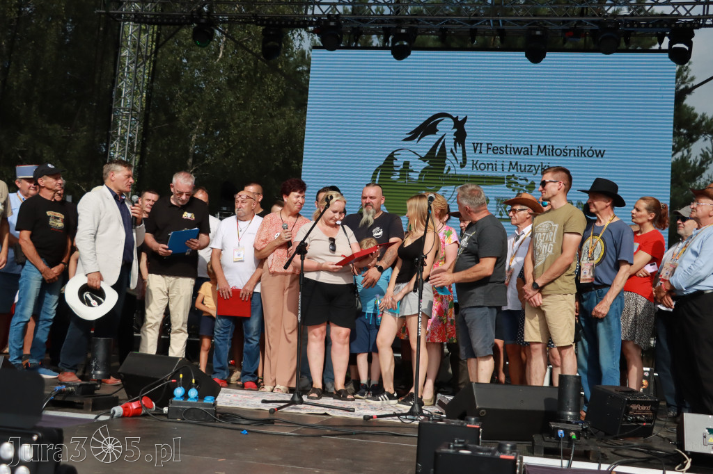 Fotorelacja VIII: Ogłoszenie wyników konkursu MOTO LEGENDY - Festiwal z Kopyta w Gniazdowie