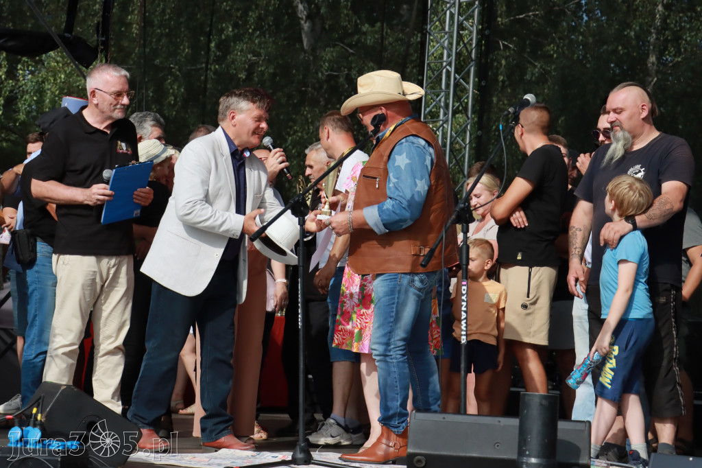 Fotorelacja VIII: Ogłoszenie wyników konkursu MOTO LEGENDY - Festiwal z Kopyta w Gniazdowie