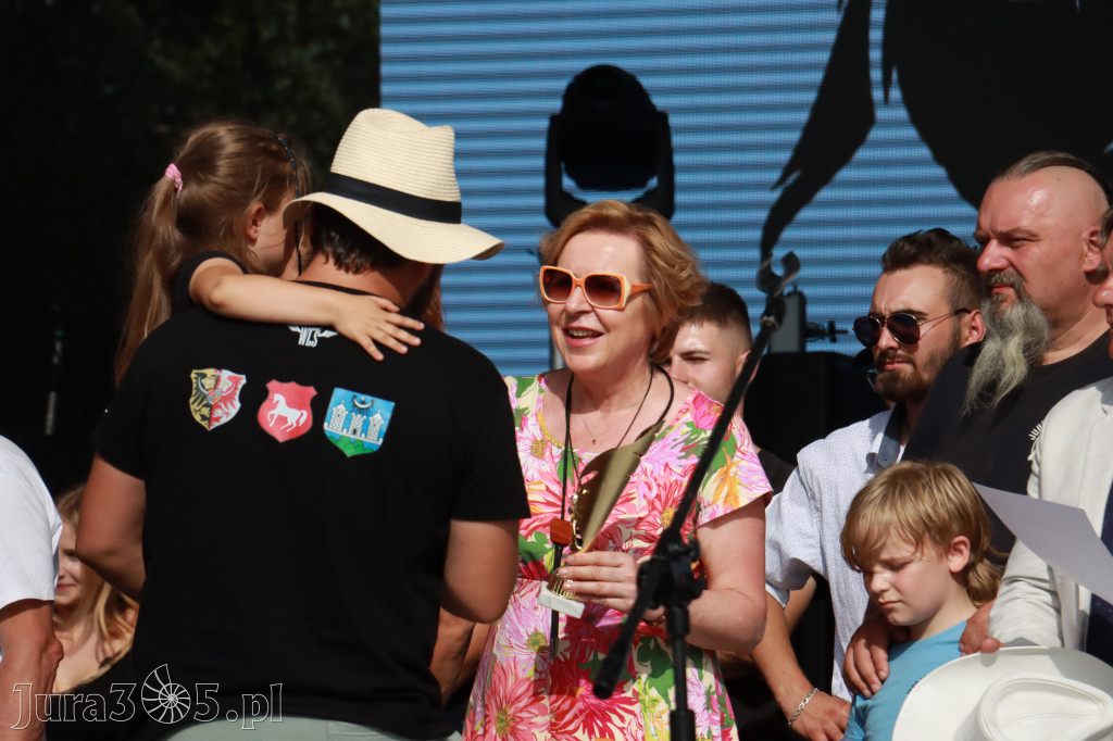 Fotorelacja VIII: Ogłoszenie wyników konkursu MOTO LEGENDY - Festiwal z Kopyta w Gniazdowie