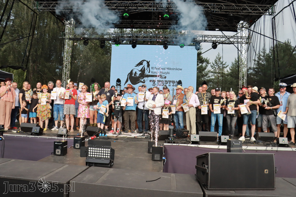 Fotorelacja VIII: Ogłoszenie wyników konkursu MOTO LEGENDY - Festiwal z Kopyta w Gniazdowie