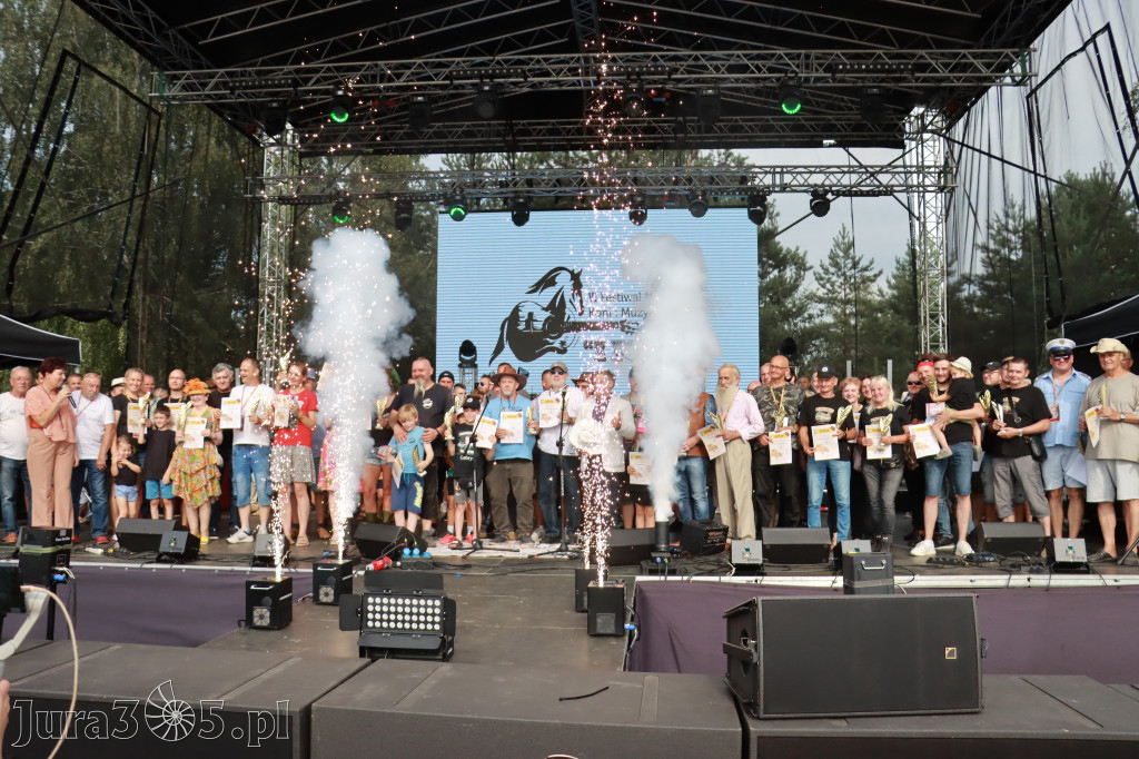 Fotorelacja VIII: Ogłoszenie wyników konkursu MOTO LEGENDY - Festiwal z Kopyta w Gniazdowie