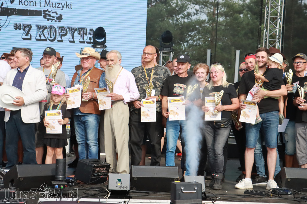Fotorelacja VIII: Ogłoszenie wyników konkursu MOTO LEGENDY - Festiwal z Kopyta w Gniazdowie