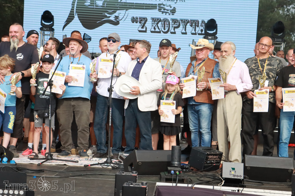 Fotorelacja VIII: Ogłoszenie wyników konkursu MOTO LEGENDY - Festiwal z Kopyta w Gniazdowie