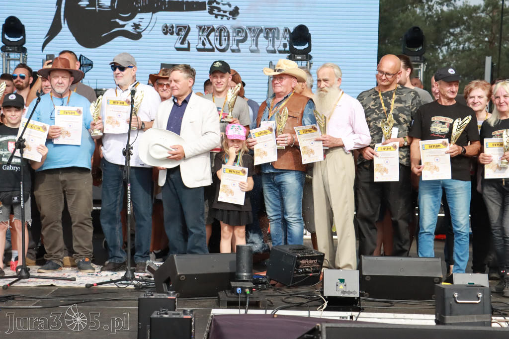 Fotorelacja VIII: Ogłoszenie wyników konkursu MOTO LEGENDY - Festiwal z Kopyta w Gniazdowie