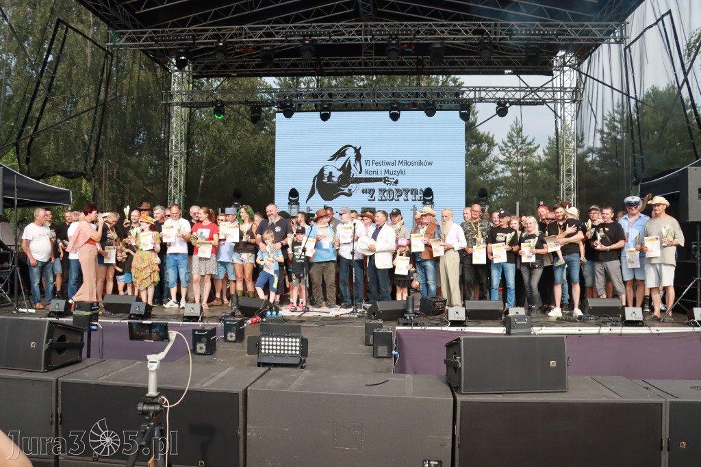 Fotorelacja VIII: Ogłoszenie wyników konkursu MOTO LEGENDY - Festiwal z Kopyta w Gniazdowie