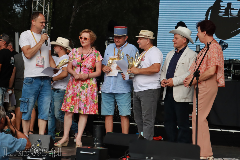 Fotorelacja VIII: Ogłoszenie wyników konkursu MOTO LEGENDY - Festiwal z Kopyta w Gniazdowie