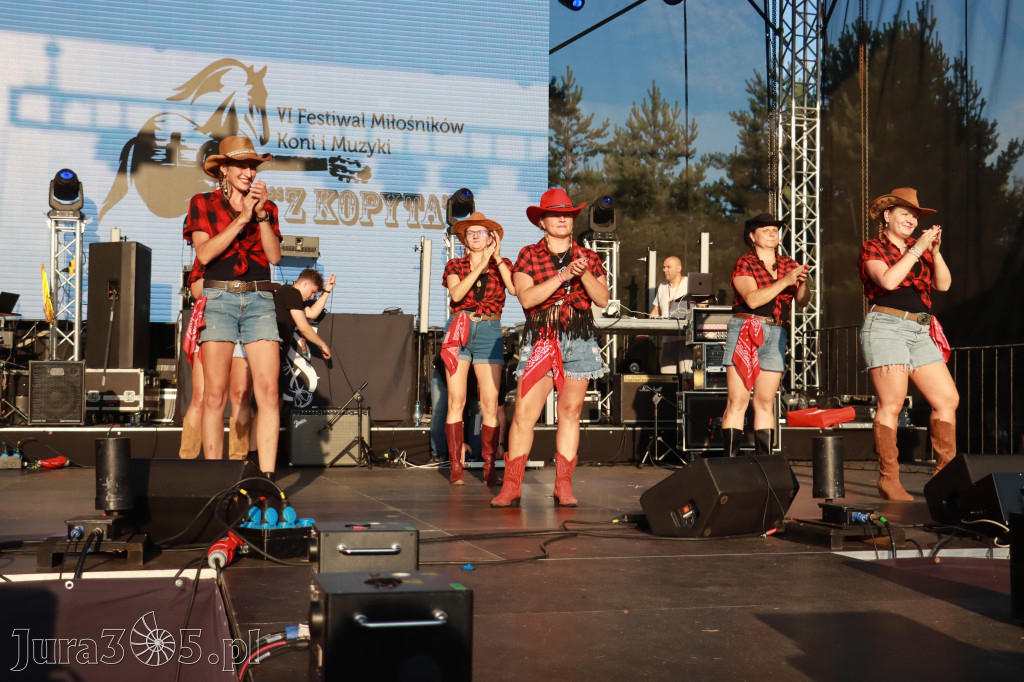 Fotorelacja X: Niebiańskie Kowbojki - Festiwal z Kopyta w Gniazdowie