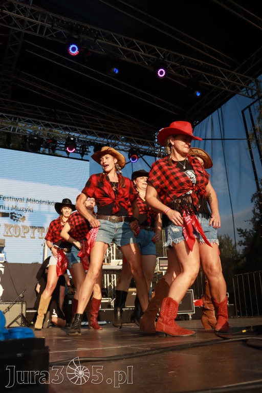 Fotorelacja X: Niebiańskie Kowbojki - Festiwal z Kopyta w Gniazdowie