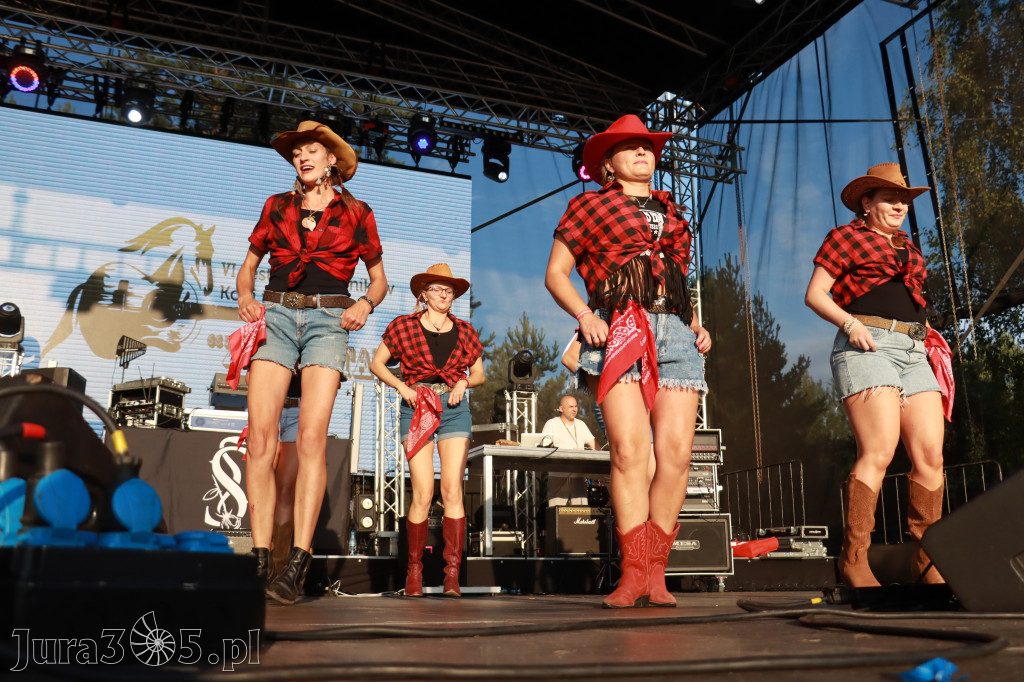 Fotorelacja X: Niebiańskie Kowbojki - Festiwal z Kopyta w Gniazdowie