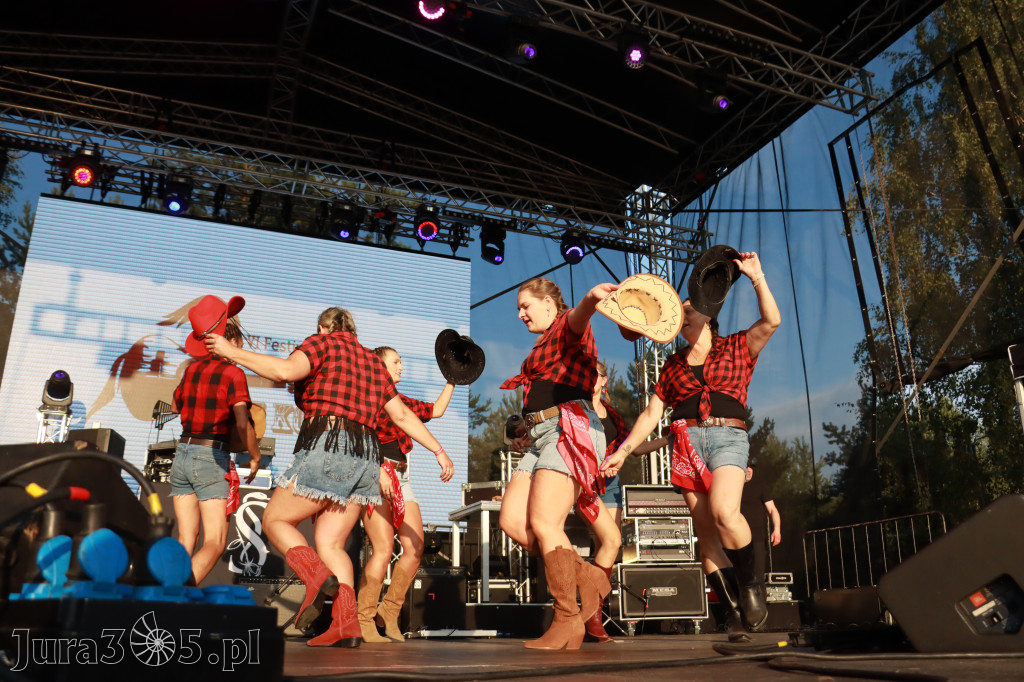 Fotorelacja X: Niebiańskie Kowbojki - Festiwal z Kopyta w Gniazdowie