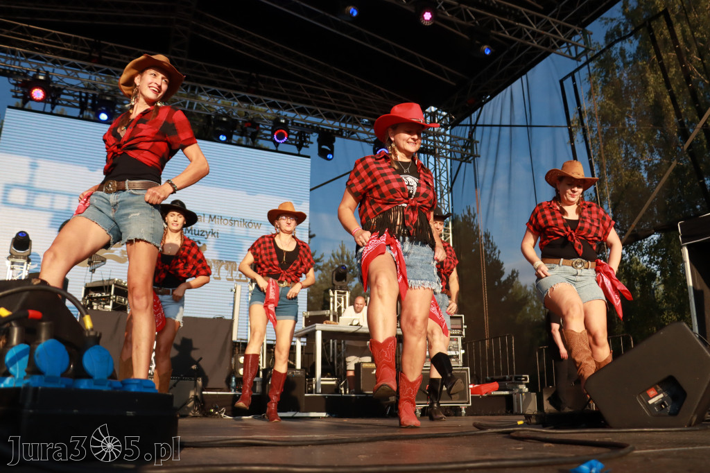 Fotorelacja X: Niebiańskie Kowbojki - Festiwal z Kopyta w Gniazdowie