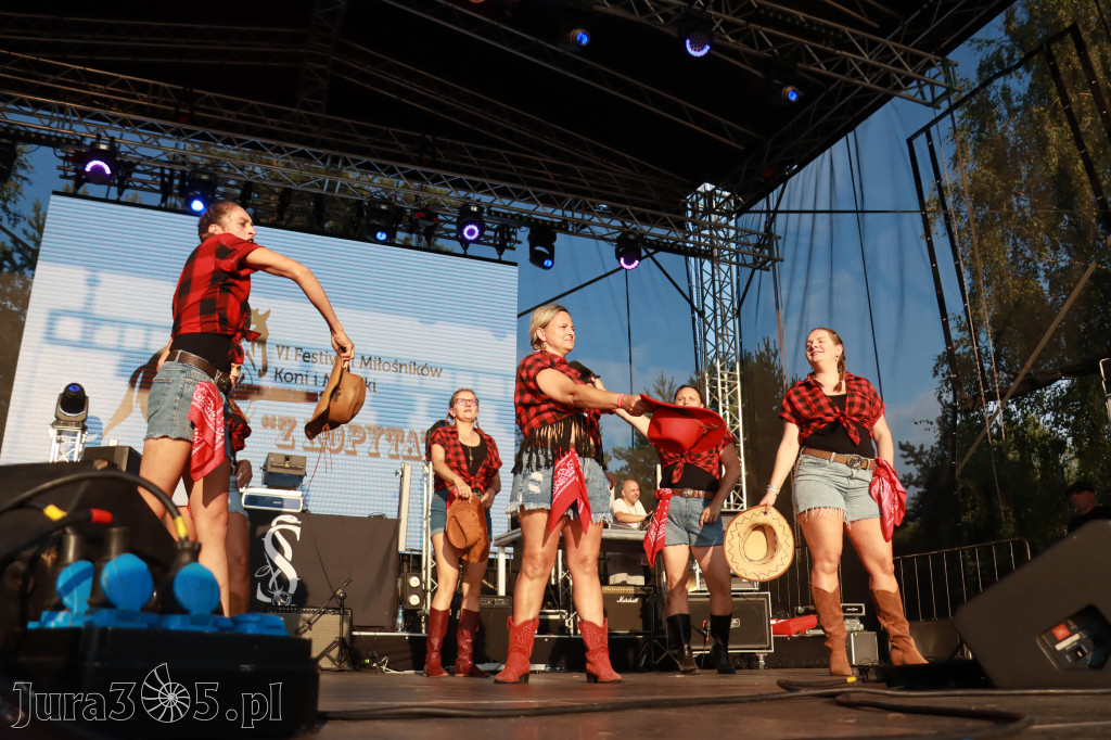 Fotorelacja X: Niebiańskie Kowbojki - Festiwal z Kopyta w Gniazdowie