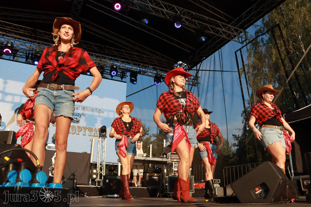Fotorelacja X: Niebiańskie Kowbojki - Festiwal z Kopyta w Gniazdowie