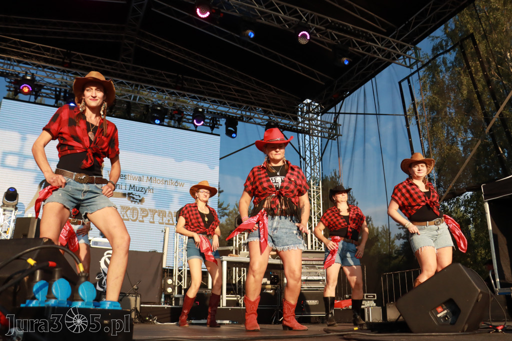 Fotorelacja X: Niebiańskie Kowbojki - Festiwal z Kopyta w Gniazdowie