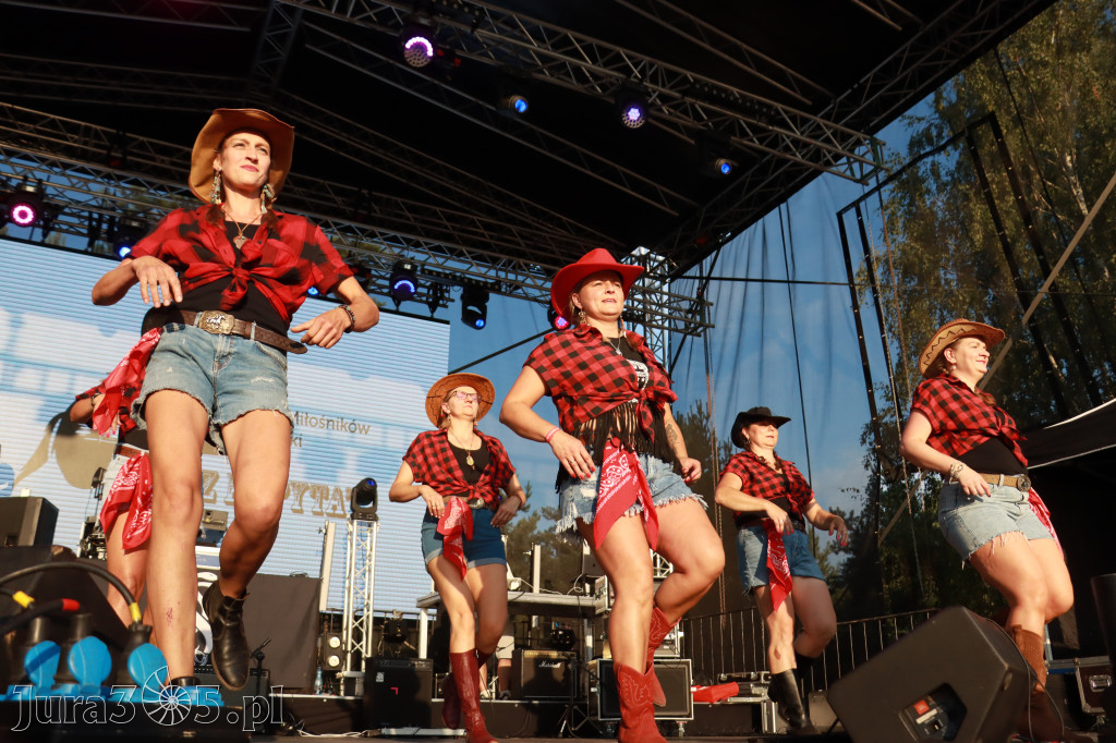 Fotorelacja X: Niebiańskie Kowbojki - Festiwal z Kopyta w Gniazdowie