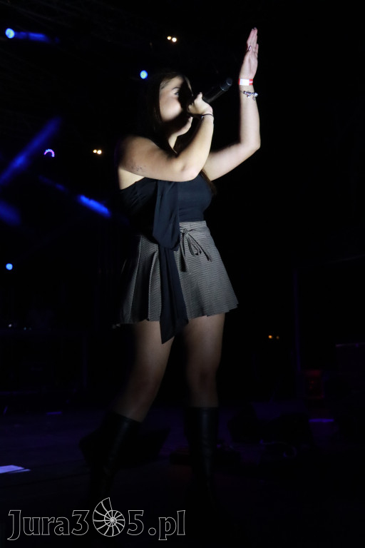 Fotorelacja XIII: Julia Tkacz solo i ze Smolastym - Festiwal z Kopyta w Gniazdowie
