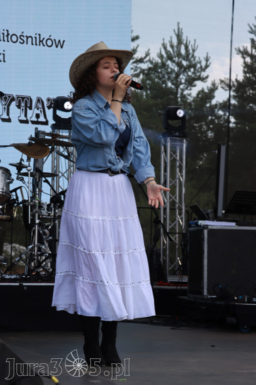 Fotorelacja XVI: Rozpoczęcie drugiego dnia Festiwalu z Kopyta - Ogólnopolski Konkursu COUNTRY STARS - soliści.