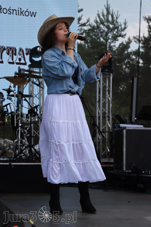 Fotorelacja XVI: Rozpoczęcie drugiego dnia Festiwalu z Kopyta - Ogólnopolski Konkursu COUNTRY STARS - soliści.