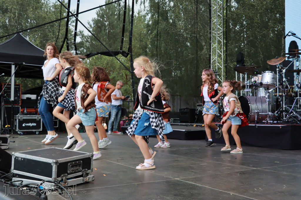 Fotorelacji XVIII: Taniec, muzyka i śpiew na Festiwalu z Kopyta w Gniazdowie