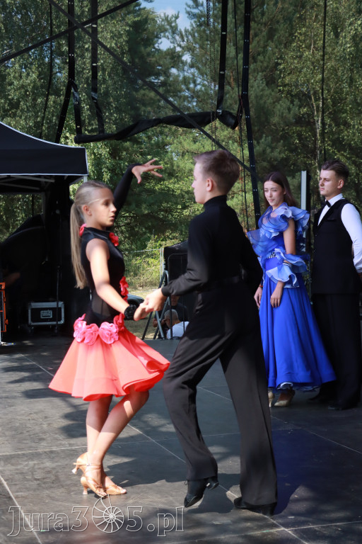 Fotorelacji XVIII: Taniec, muzyka i śpiew na Festiwalu z Kopyta w Gniazdowie