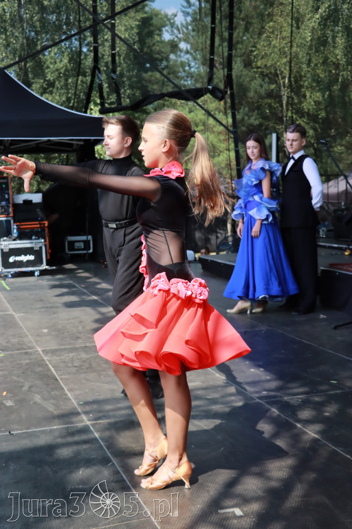 Fotorelacji XVIII: Taniec, muzyka i śpiew na Festiwalu z Kopyta w Gniazdowie