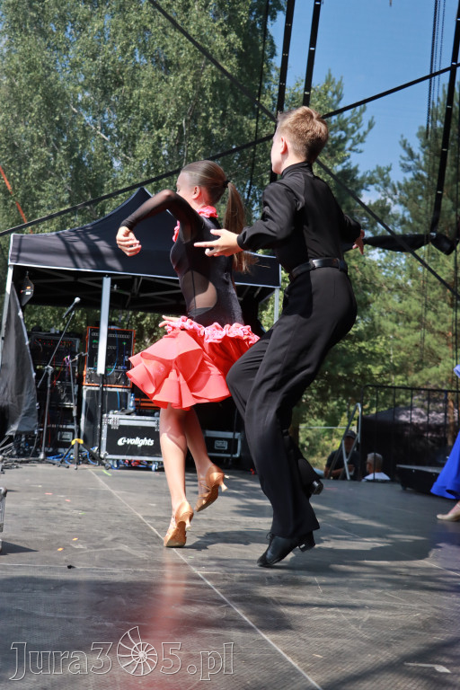 Fotorelacji XVIII: Taniec, muzyka i śpiew na Festiwalu z Kopyta w Gniazdowie