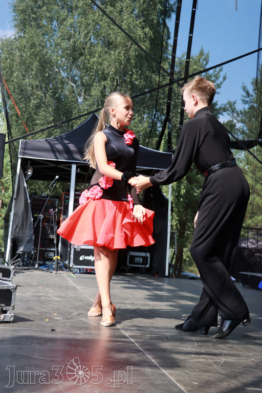 Fotorelacji XVIII: Taniec, muzyka i śpiew na Festiwalu z Kopyta w Gniazdowie