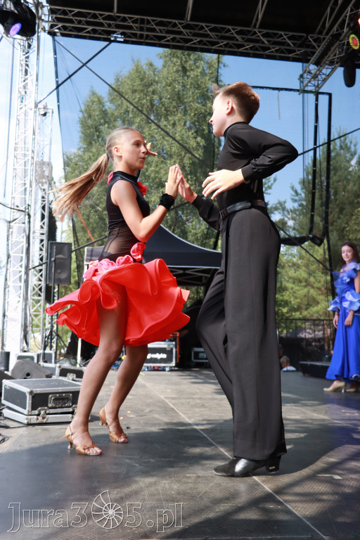 Fotorelacji XVIII: Taniec, muzyka i śpiew na Festiwalu z Kopyta w Gniazdowie