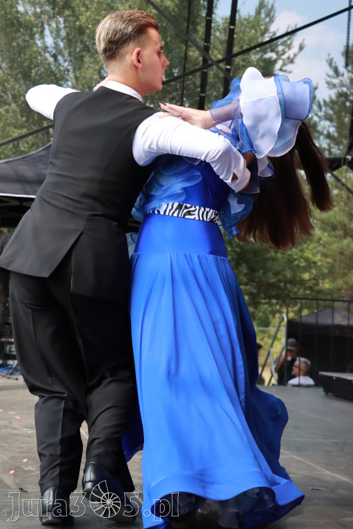 Fotorelacji XVIII: Taniec, muzyka i śpiew na Festiwalu z Kopyta w Gniazdowie